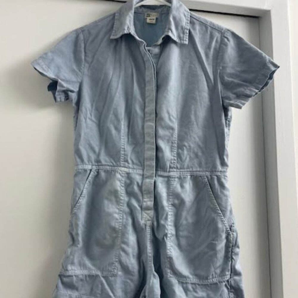 Billabong Gigi Twill Playsuit Romper Small Chambray Light Blue EUC